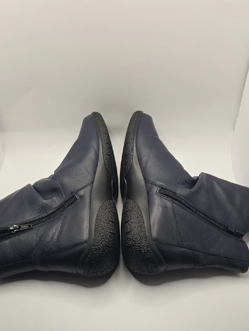 Hotter Whisper Slouch Women’s Navy Ankle Boots - Classic Comfort Sz 8 Boho